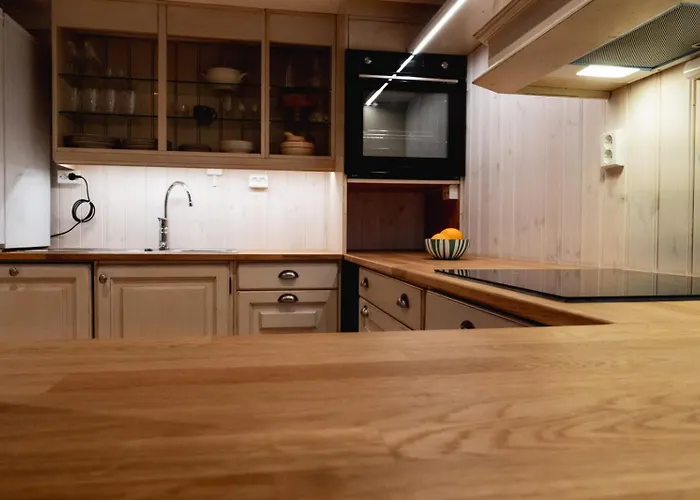 I Stall Fra 1800-tallet * Os (Hedmark)